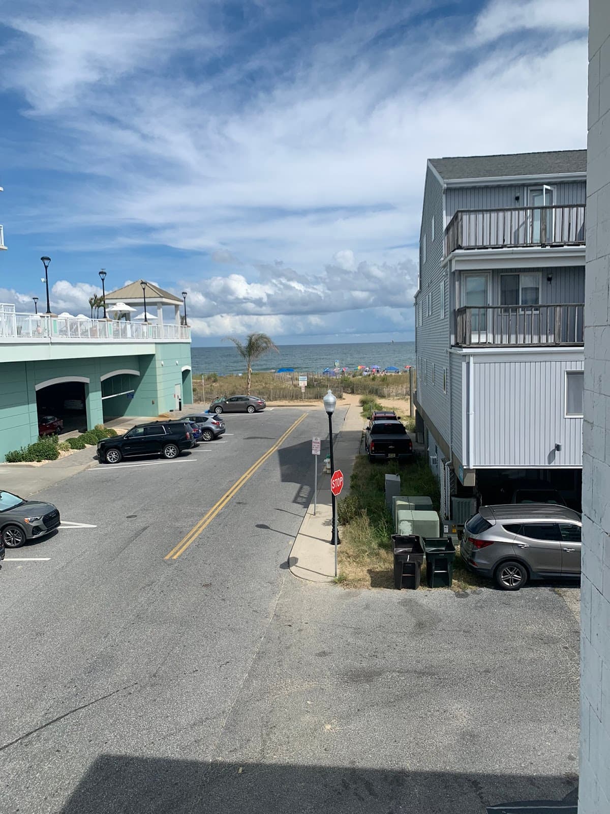 Thunderbird Beach Motel