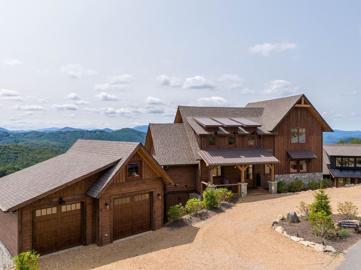 Bear Haven Hideaway at Eagles Nest
