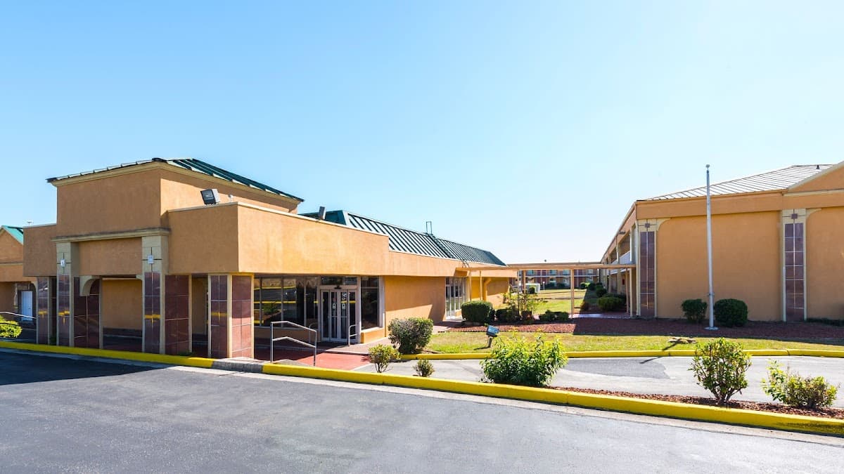OYO Hotel McGhee Tyson Airport