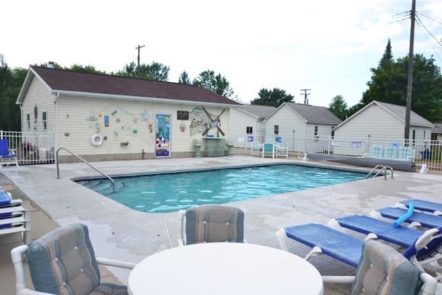 Blue Spruce Motel