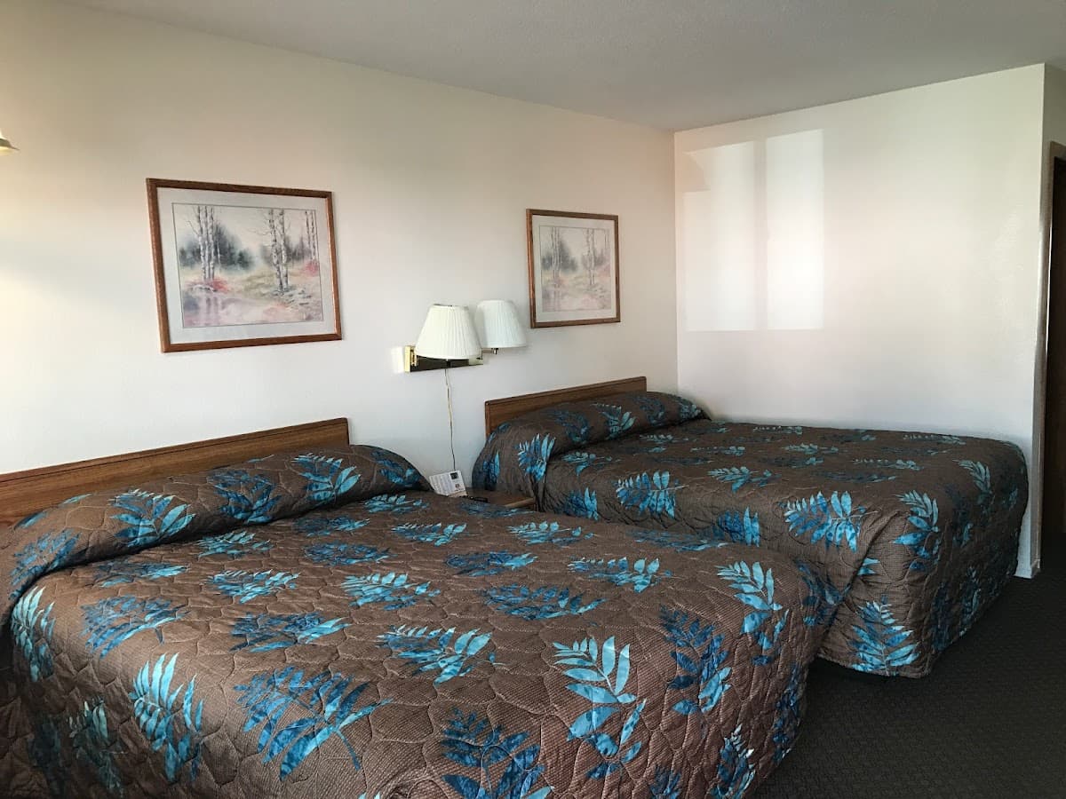 Lazy "U" Motel