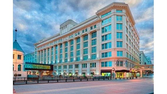 Residence Inn by Marriott Milwaukee Downtown