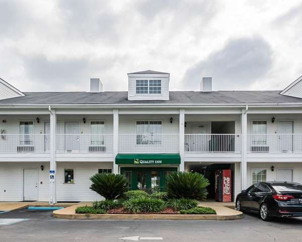 Quality Inn
