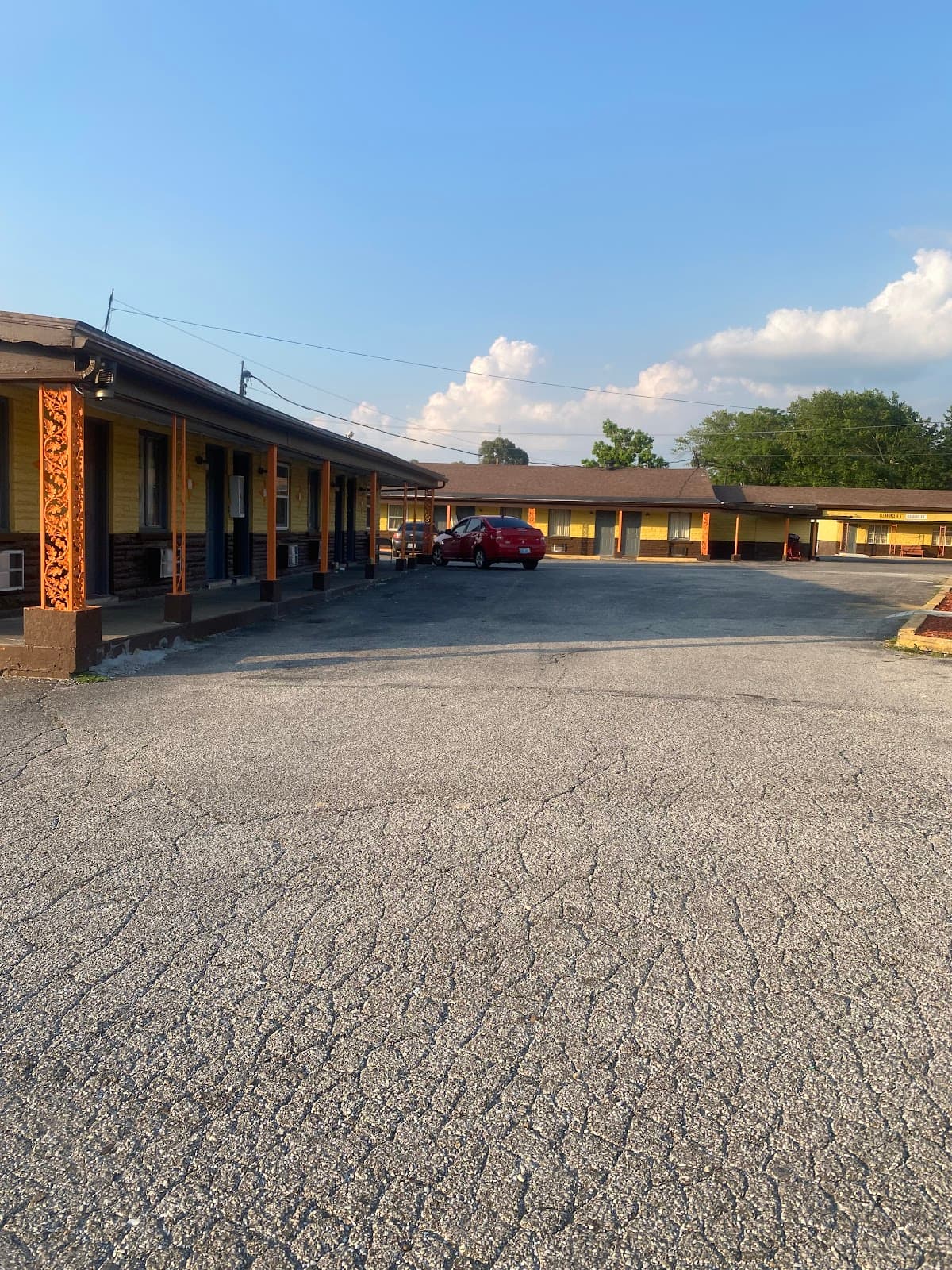 Central INN
