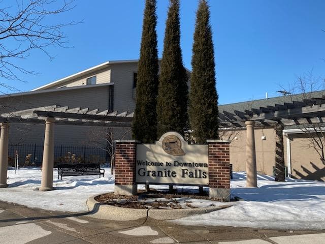 Granite Falls Super Motel