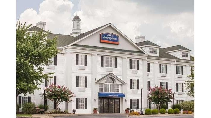 Howard Johnson by Wyndham Jackson