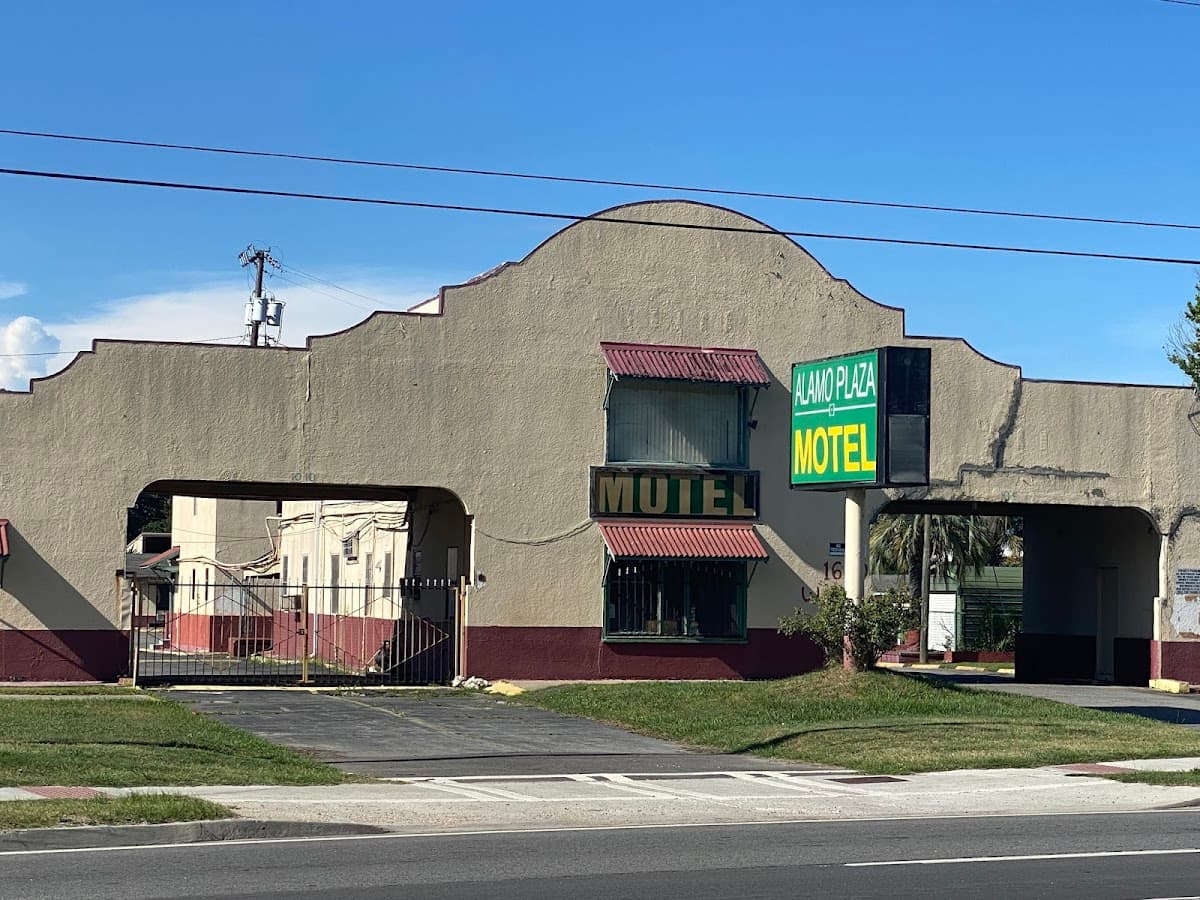 Alamo Plaza Motel