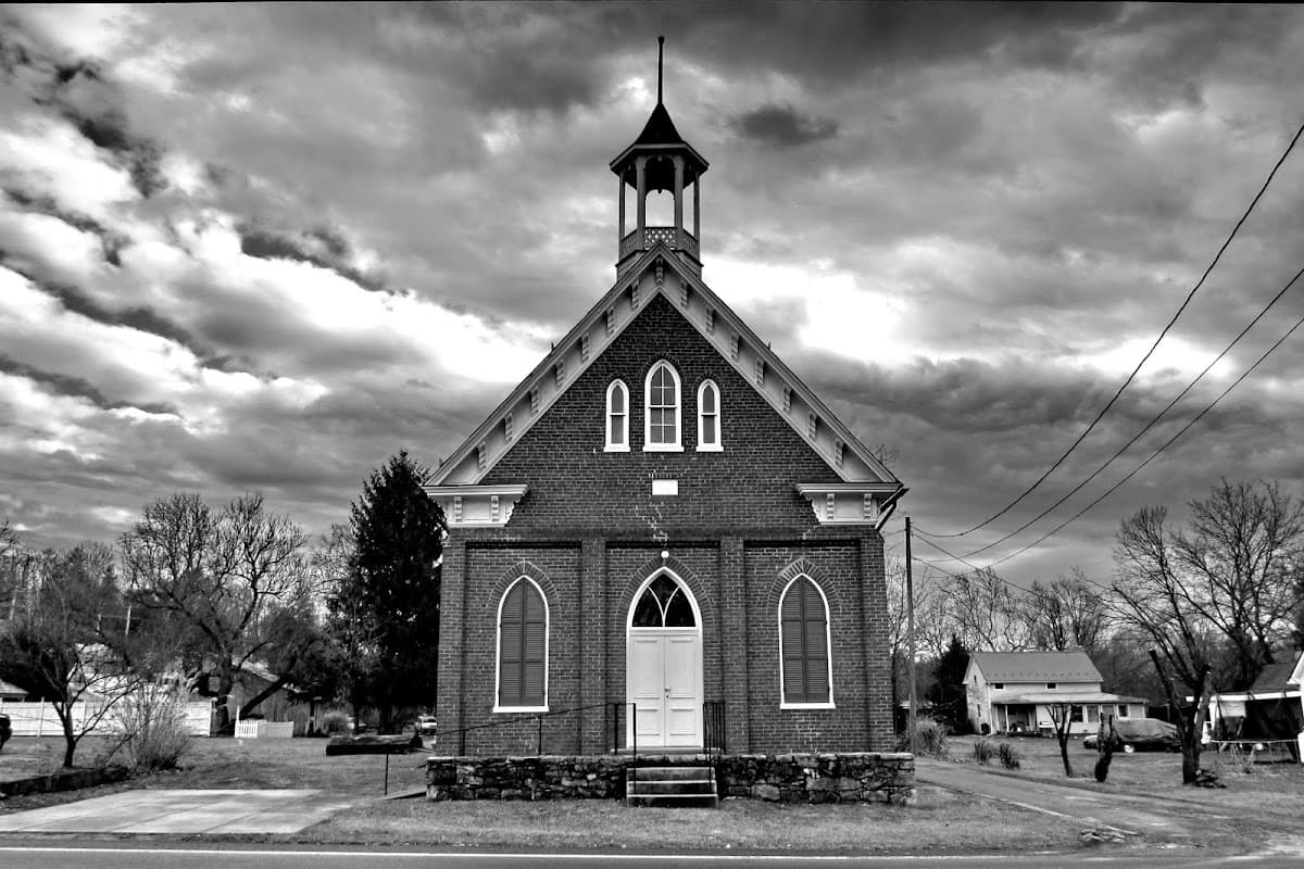Apple Chapel