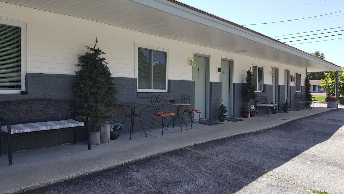 Bear Cove Inn
