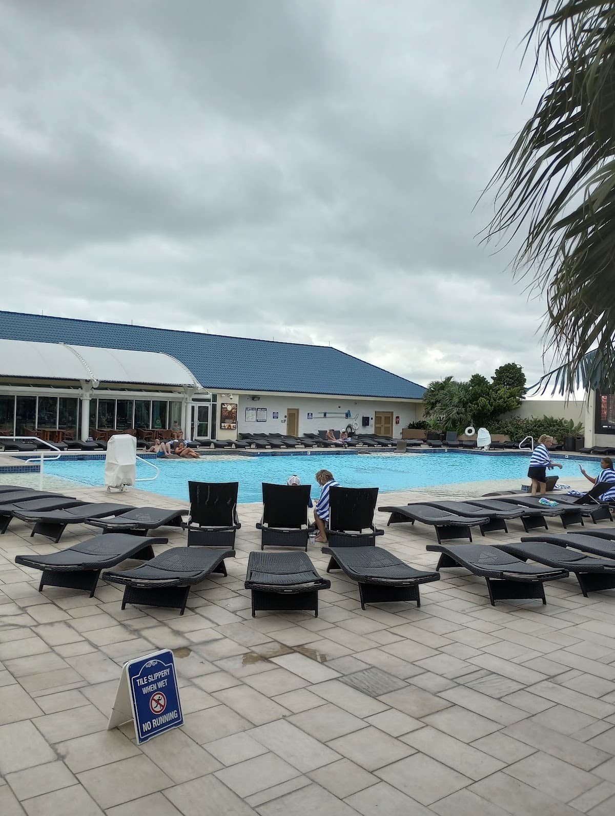 Imperial Palace Resort & Spa Parking