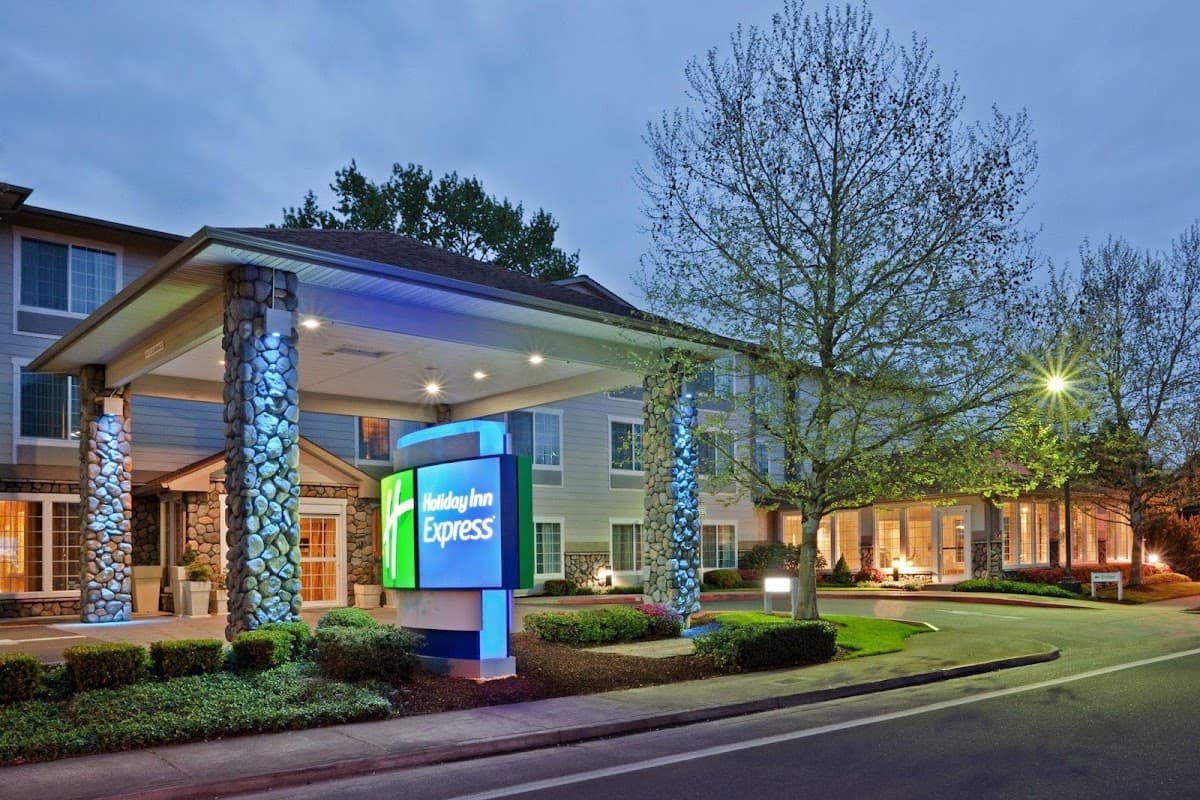 Holiday Inn Express Corvallis-on the River by IHG