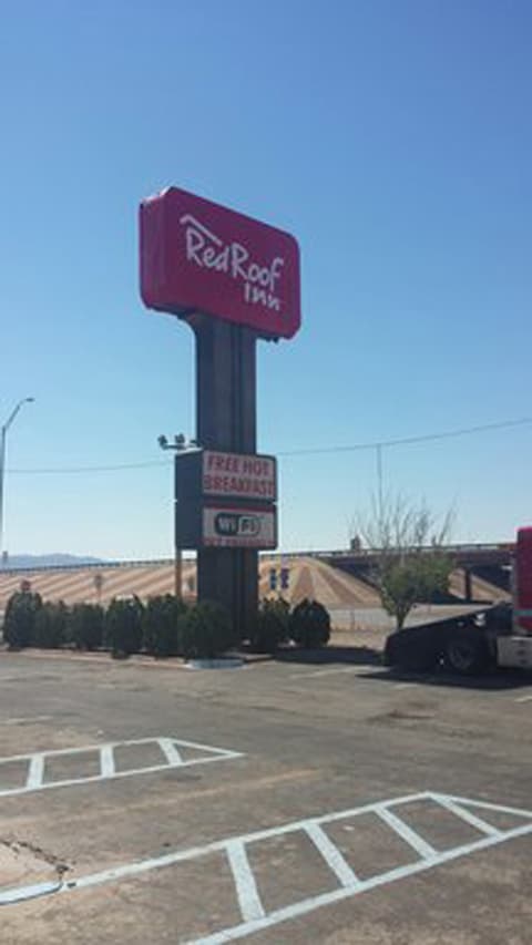 Red Roof Inn Van Horn