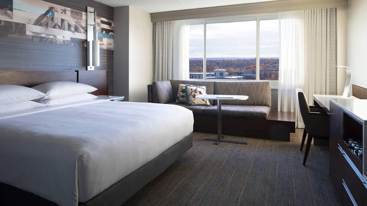 Kansas City Marriott Country Club Plaza