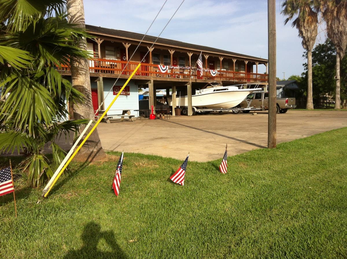 David's Fishing Lodge
