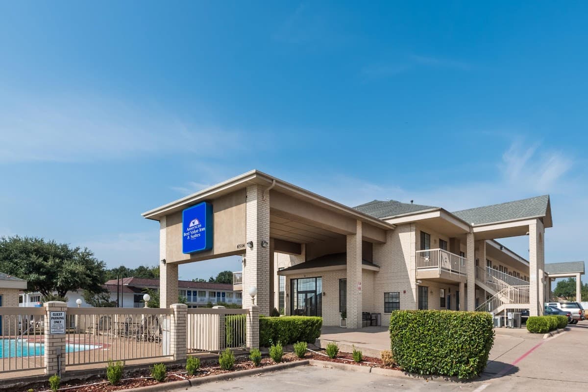 Americas Best Value Inn & Suites Ft. Worth S