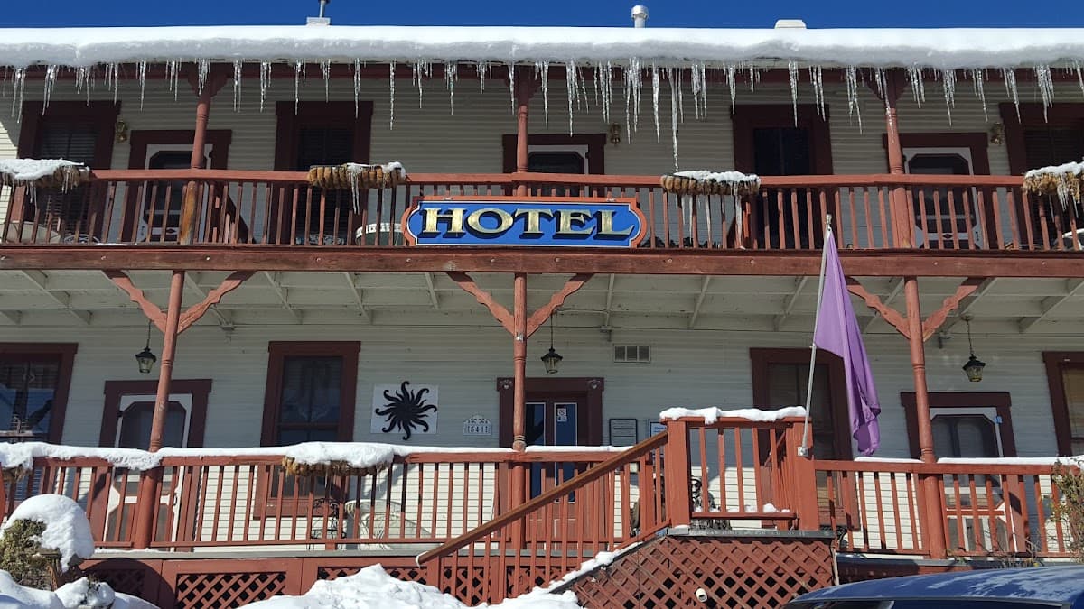 Ghost City Inn
