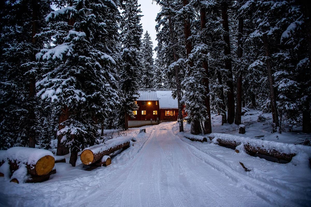 Cottonwood Lodging Company
