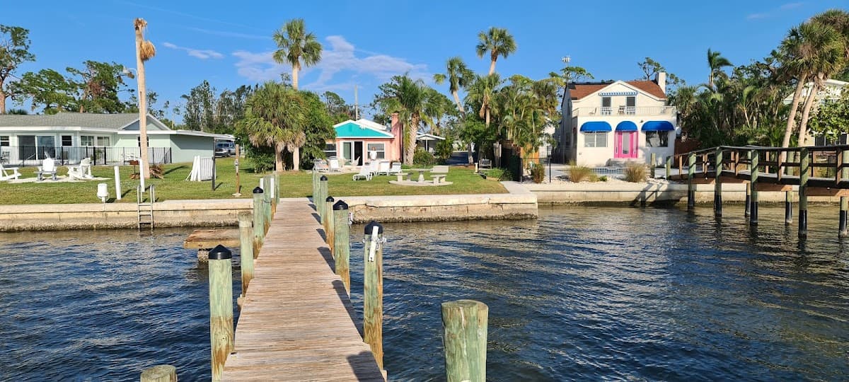Emerald Palms Resort & Apartments