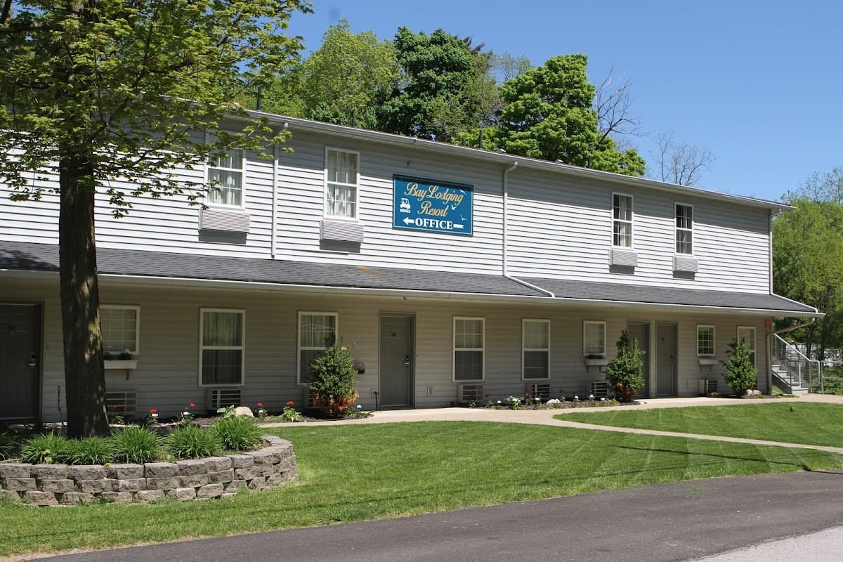 Bay Lodging Hotel