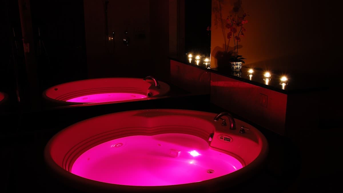 Zen Springs - Boutique Bath House