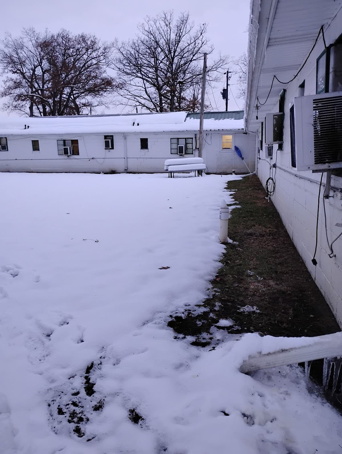 Shady Brook Motel