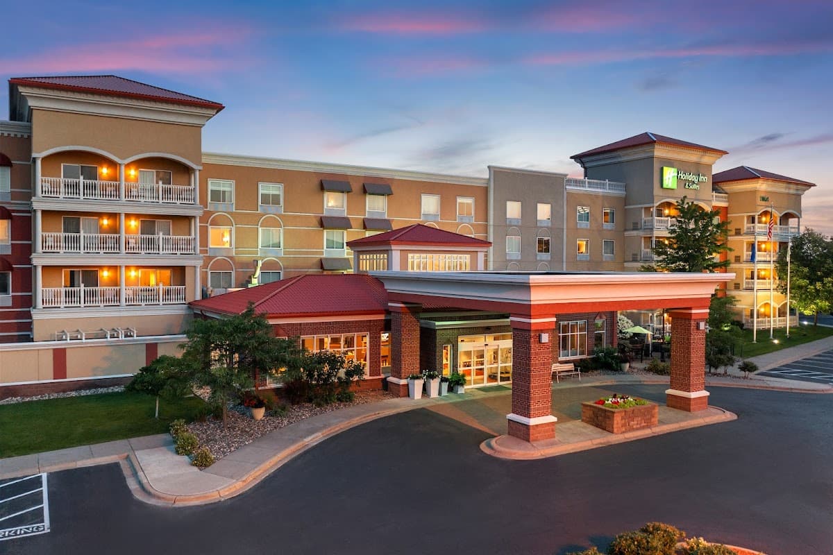 Holiday Inn & Suites Maple Grove NW Mpls-Arbor Lks by IHG