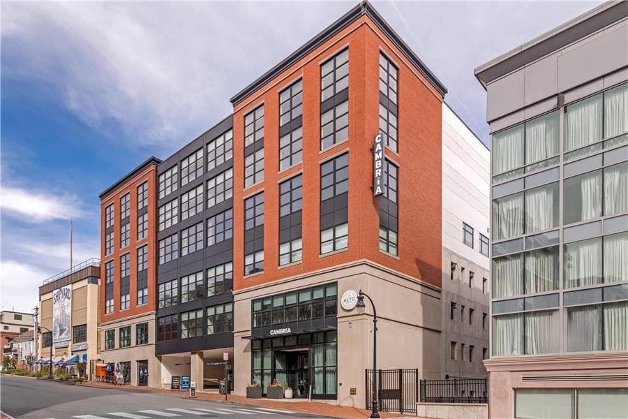 Cambria Hotel Portland Downtown Old Port