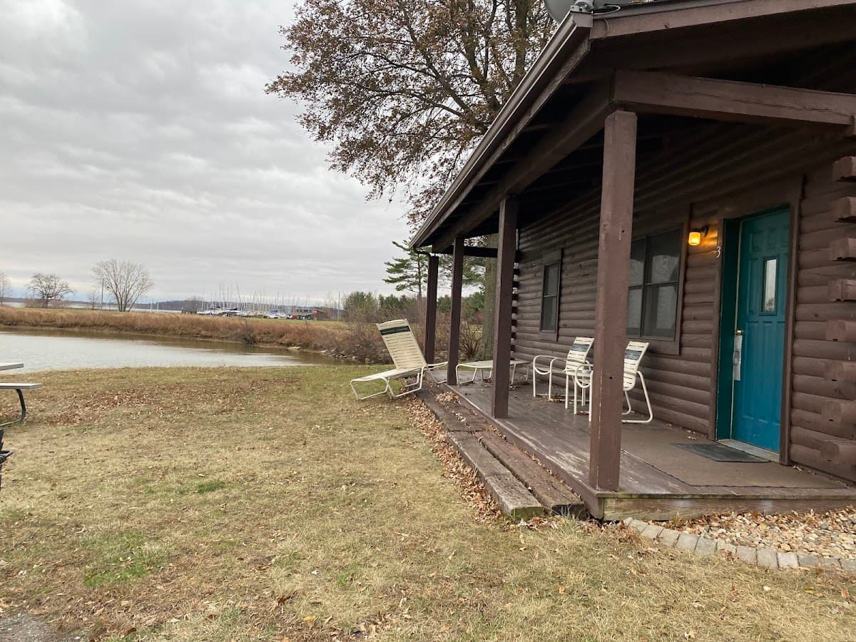 Mariner's Village at Carlyle Lake