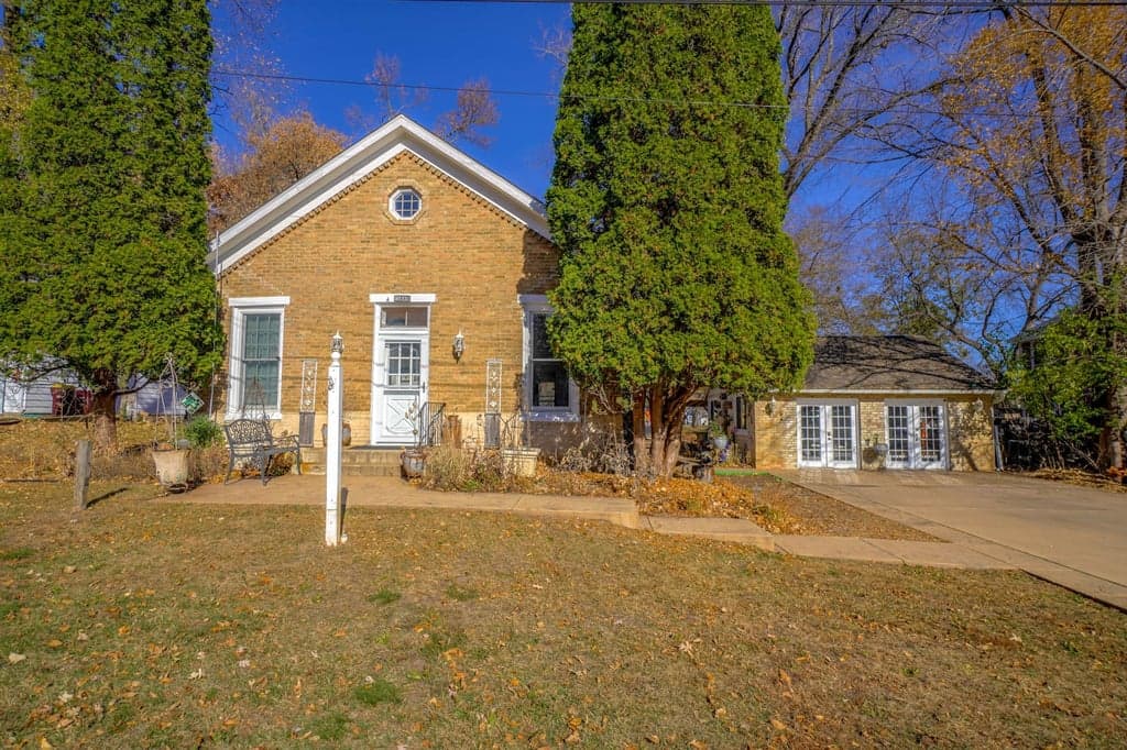 Afton Historic School House