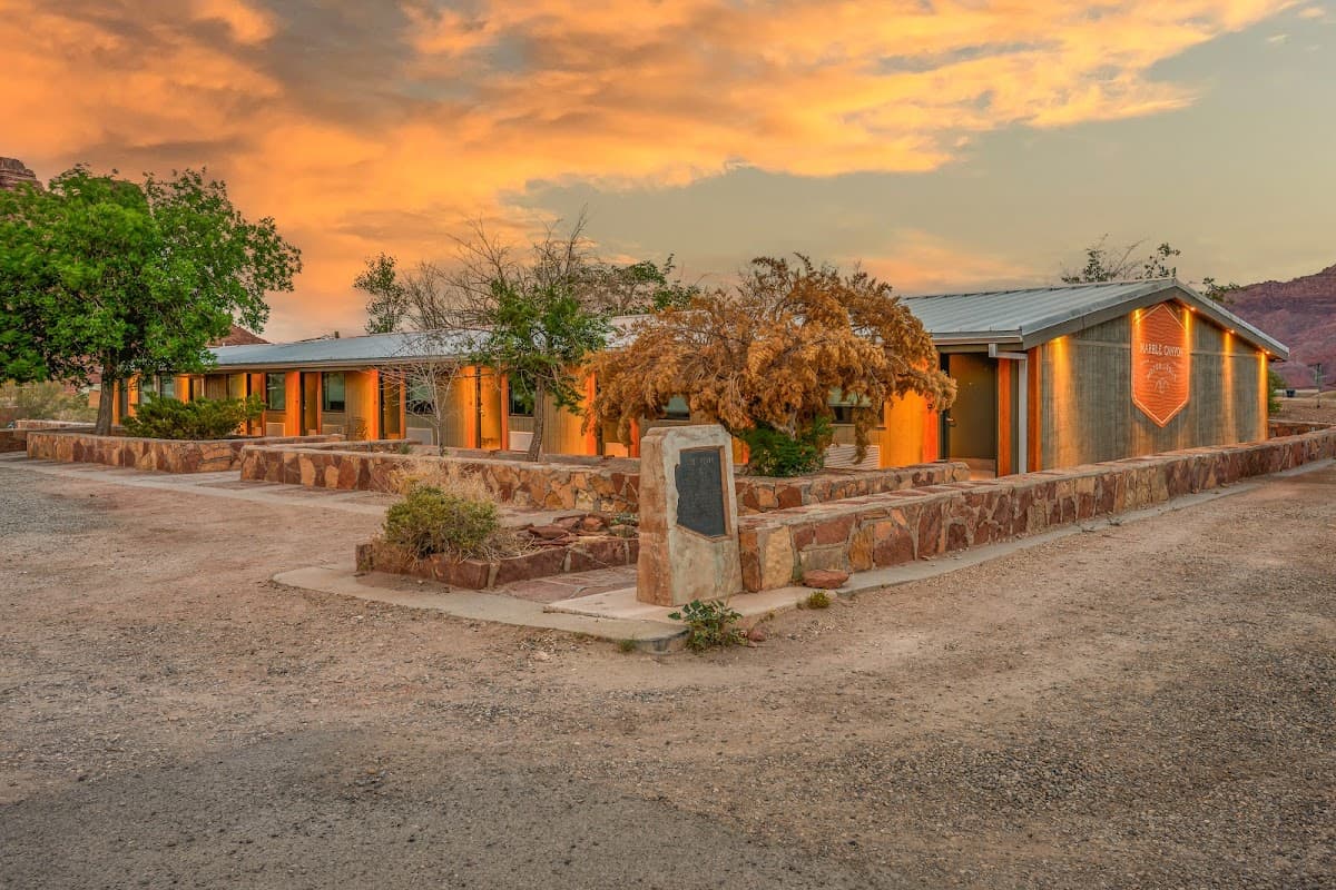 Marble Canyon Lodge