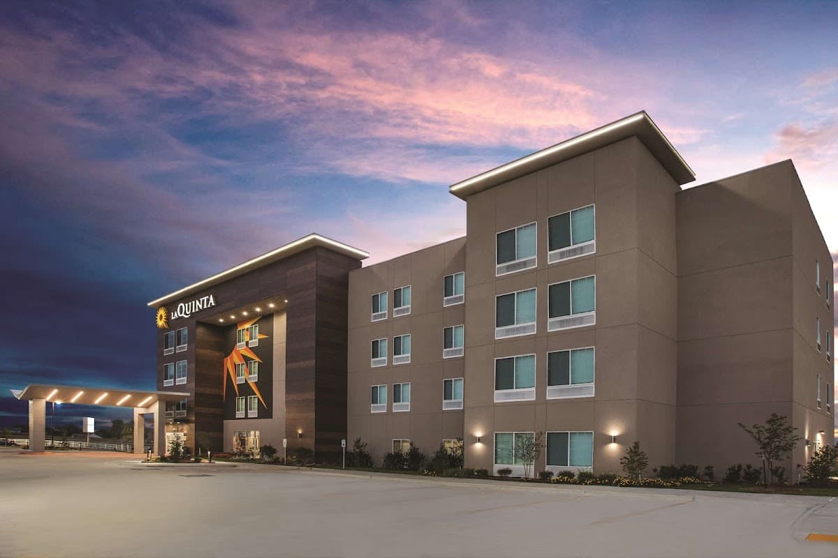 La Quinta Inn & Suites by Wyndham Opelika Auburn