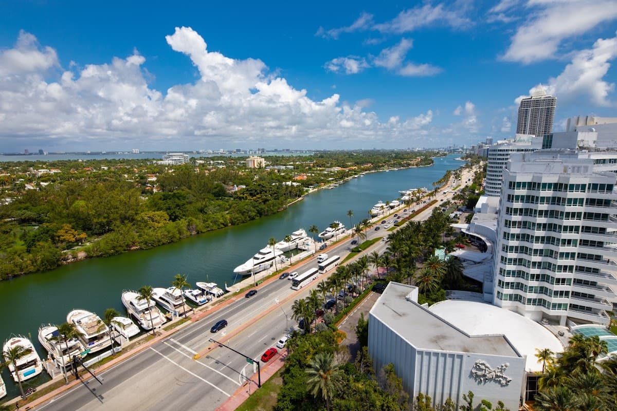 Fontainebleau Miami Beach Private Suites