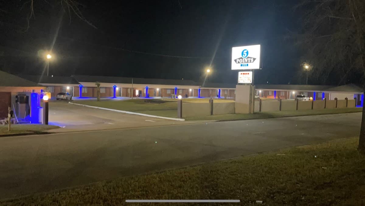 5 Points INN
