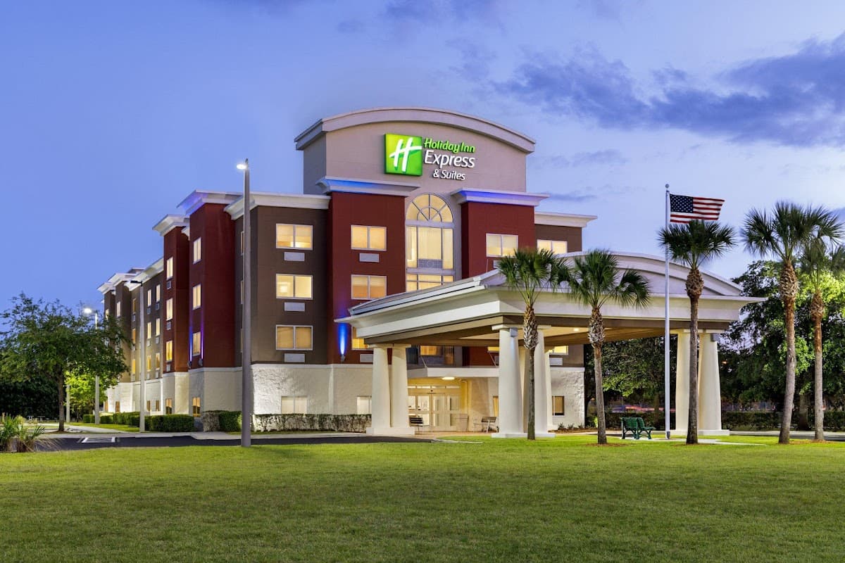 Holiday Inn Express & Suites Fort Pierce West by IHG