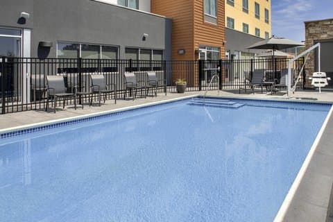 Fairfield by Marriott Inn & Suites Santa Rosa Rohnert Park
