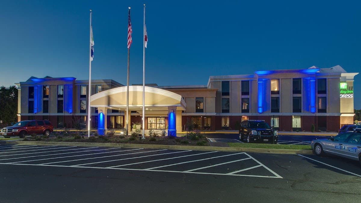Holiday Inn Express Richmond E - Midlothian Trnpke by IHG