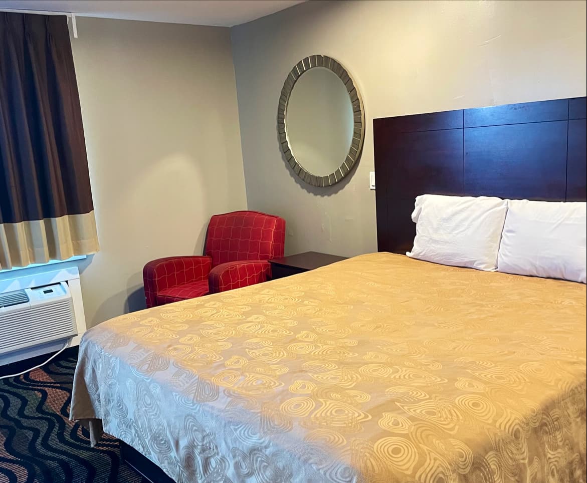 Travelers Motor Inn