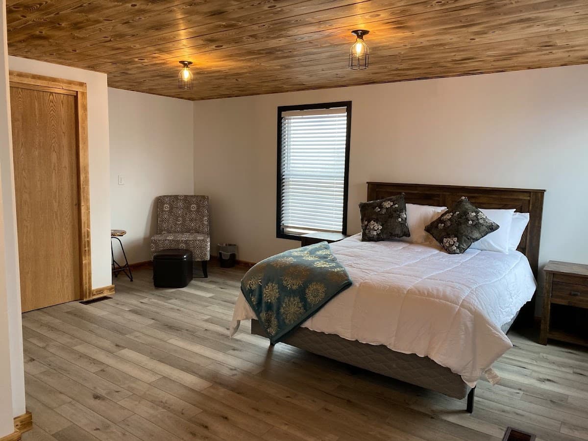 The Hideaway in Gibbon