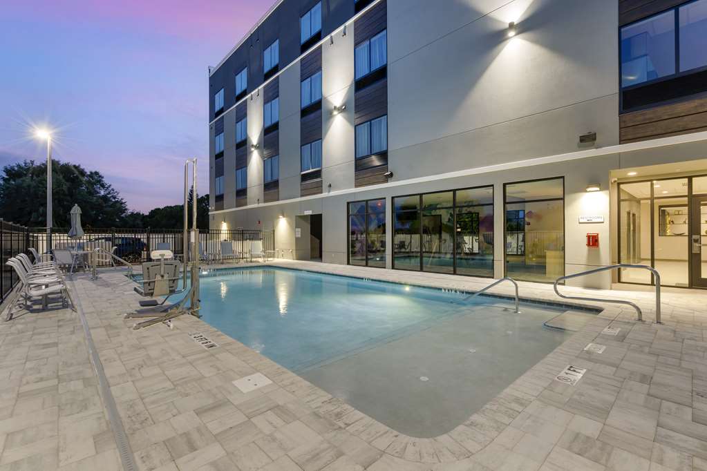 Best Western Plus Winter Haven Inn & Suites