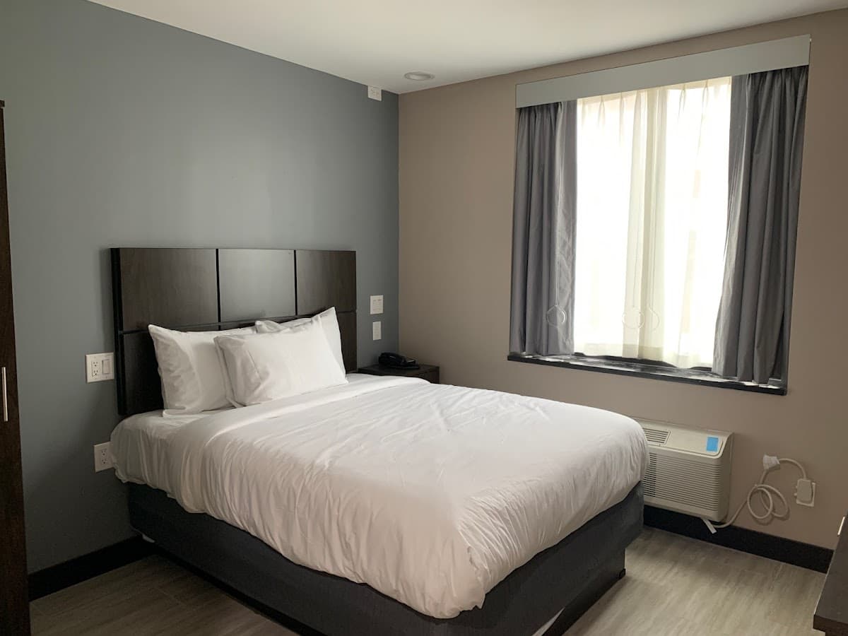 MONTI HOTEL