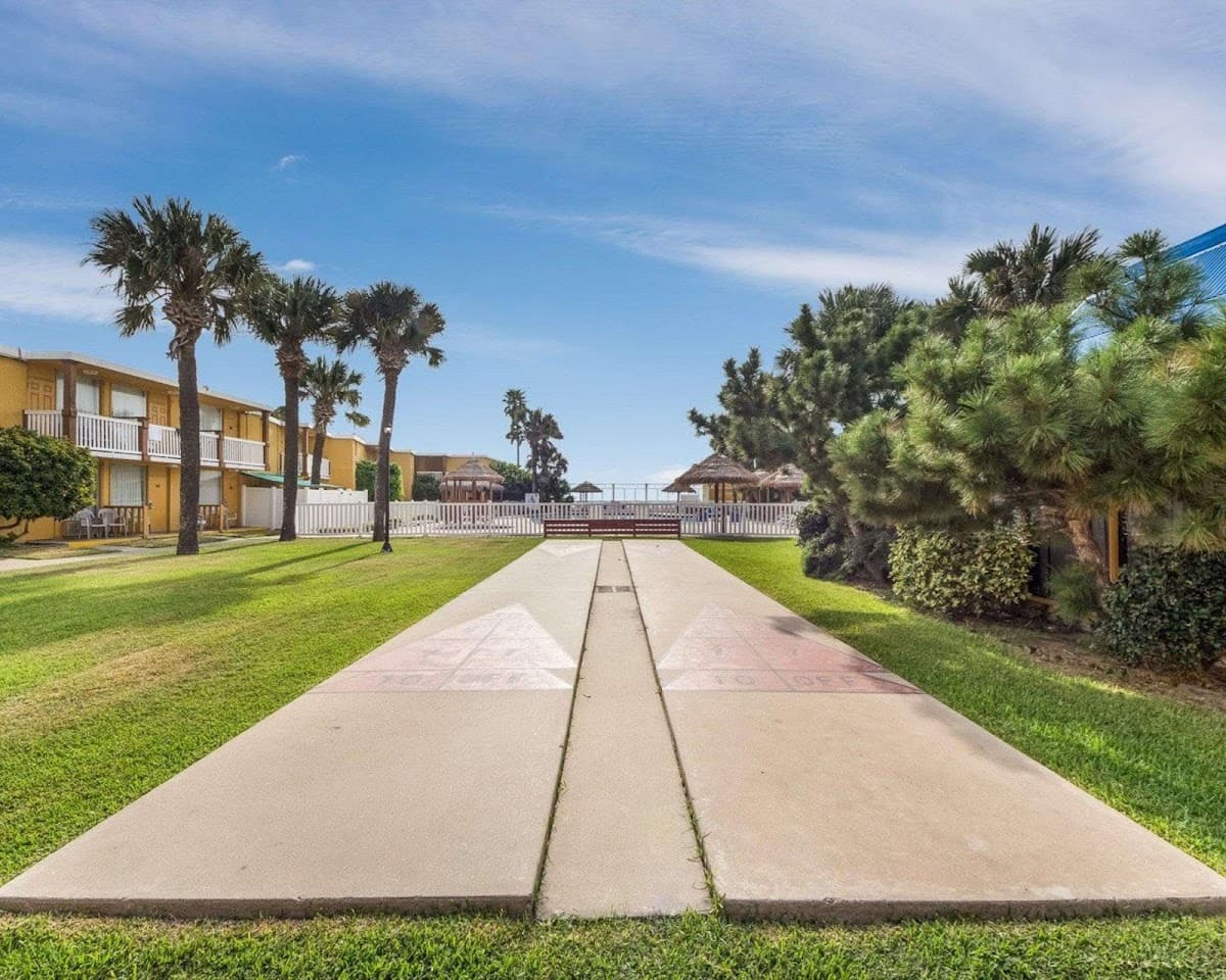 Quality Inn & Suites Corpus Christi Beachside