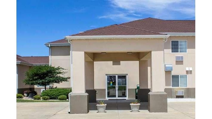 Sleep Inn & Suites
