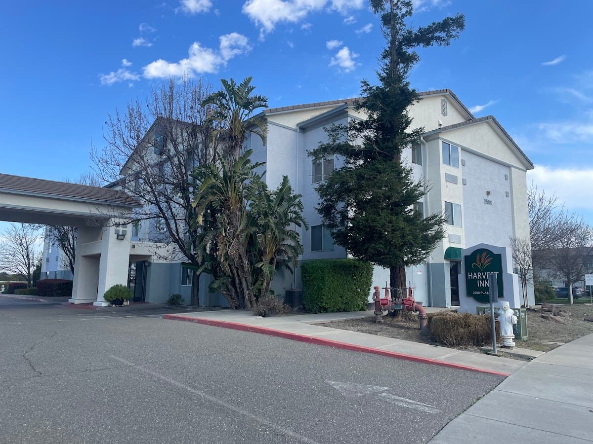Harvest Inn, Dixon/ UC Davis.