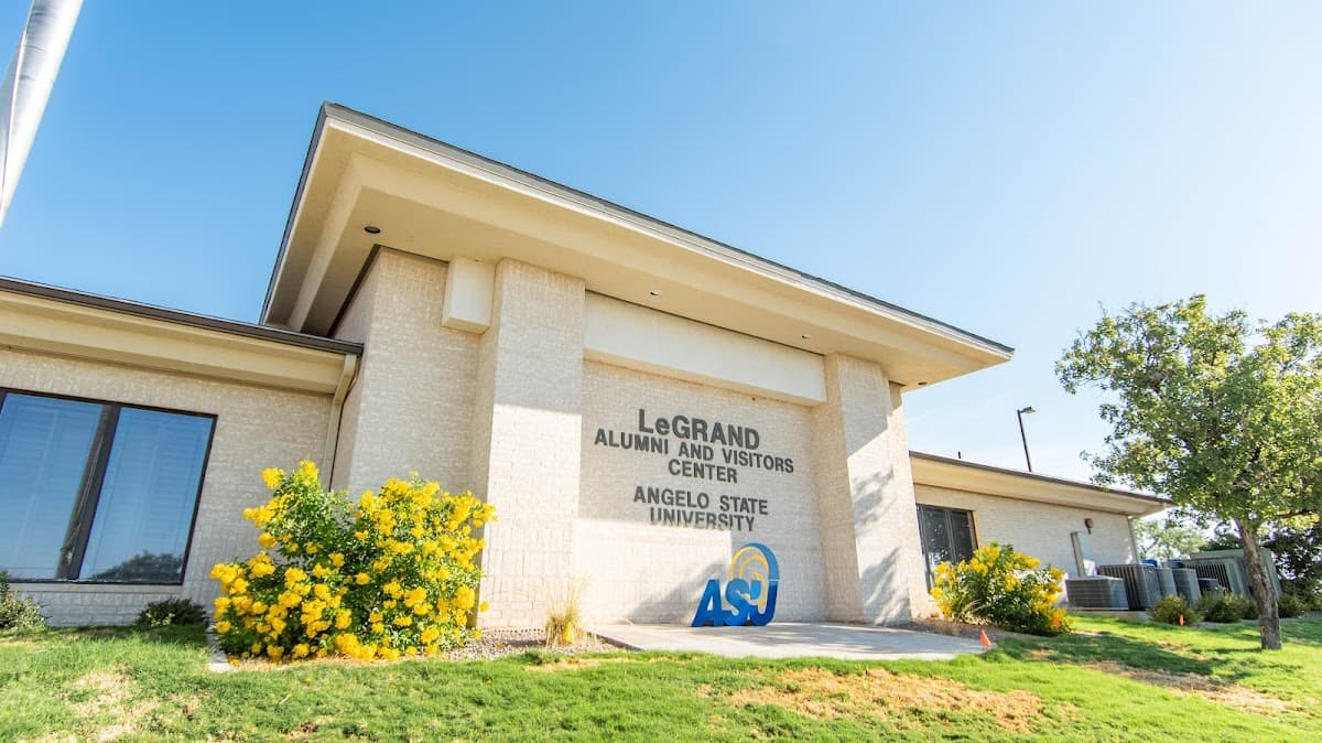 LeGrand Alumni and Visitors Center