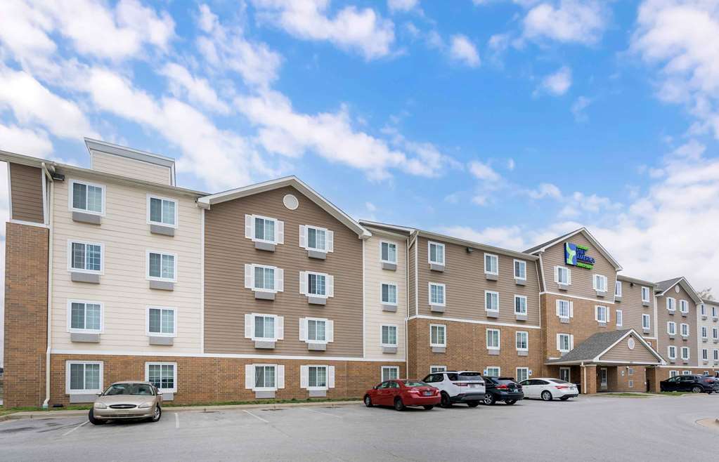 Extended Stay America- Select Suites - Louisville - Airport