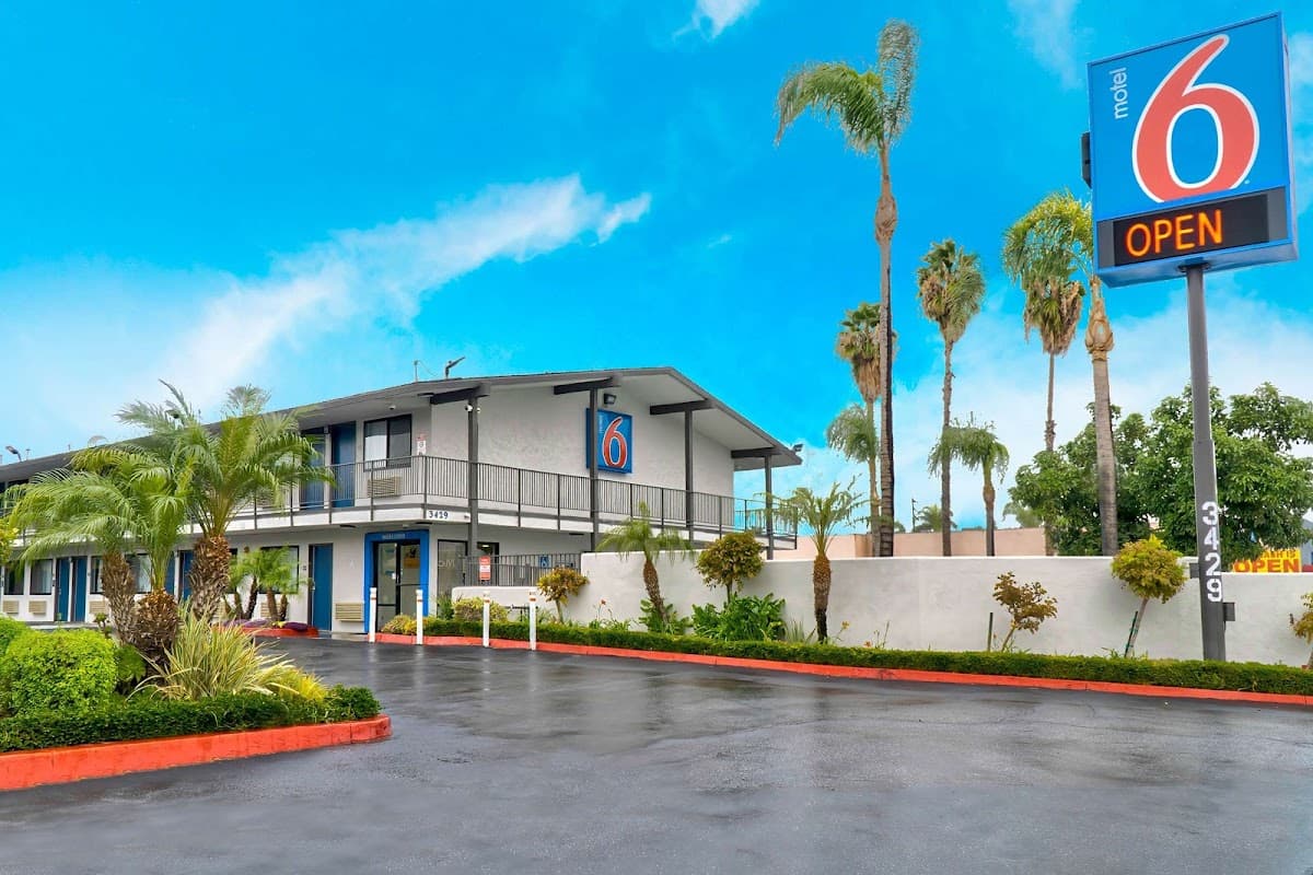 Motel 6 El Monte, CA - Los Angeles