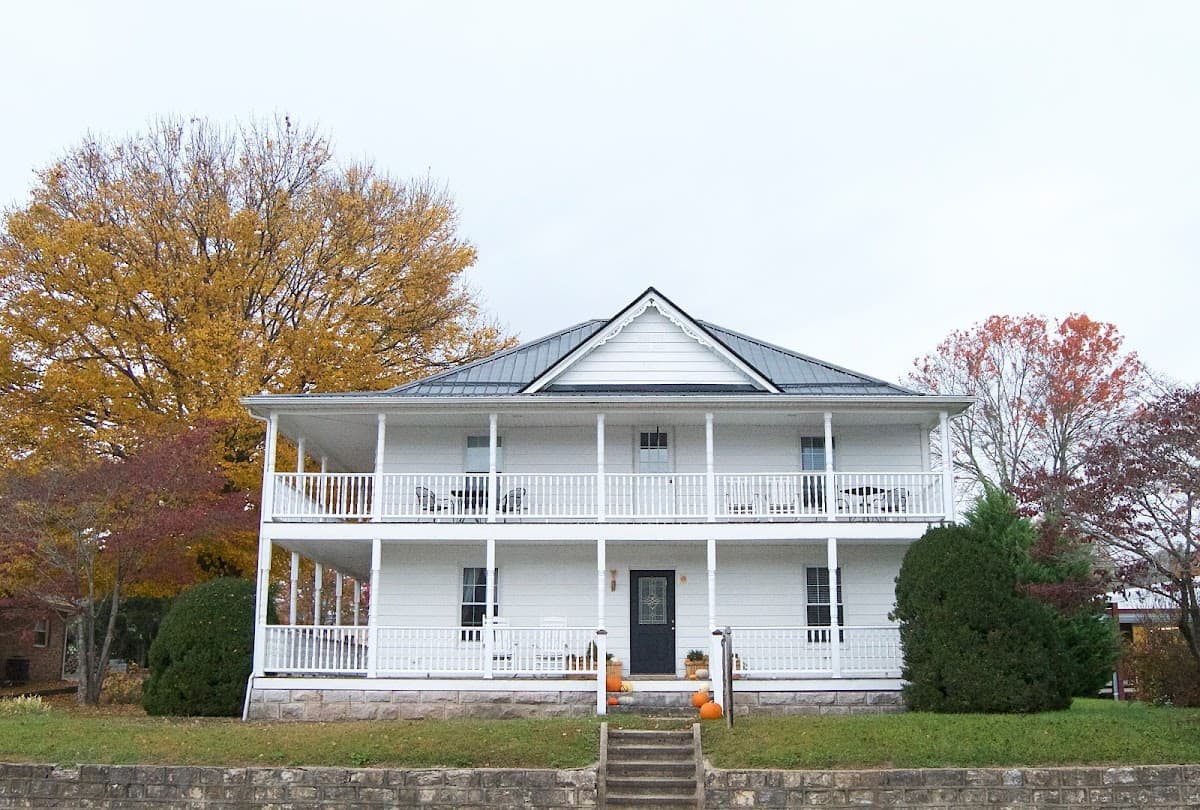 The Sugar Maple Inn
