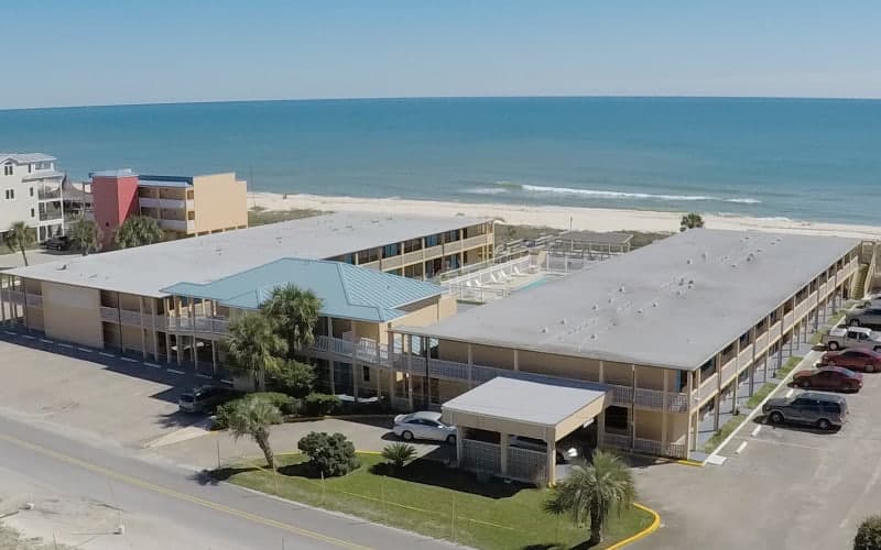 Buccaneer Inn