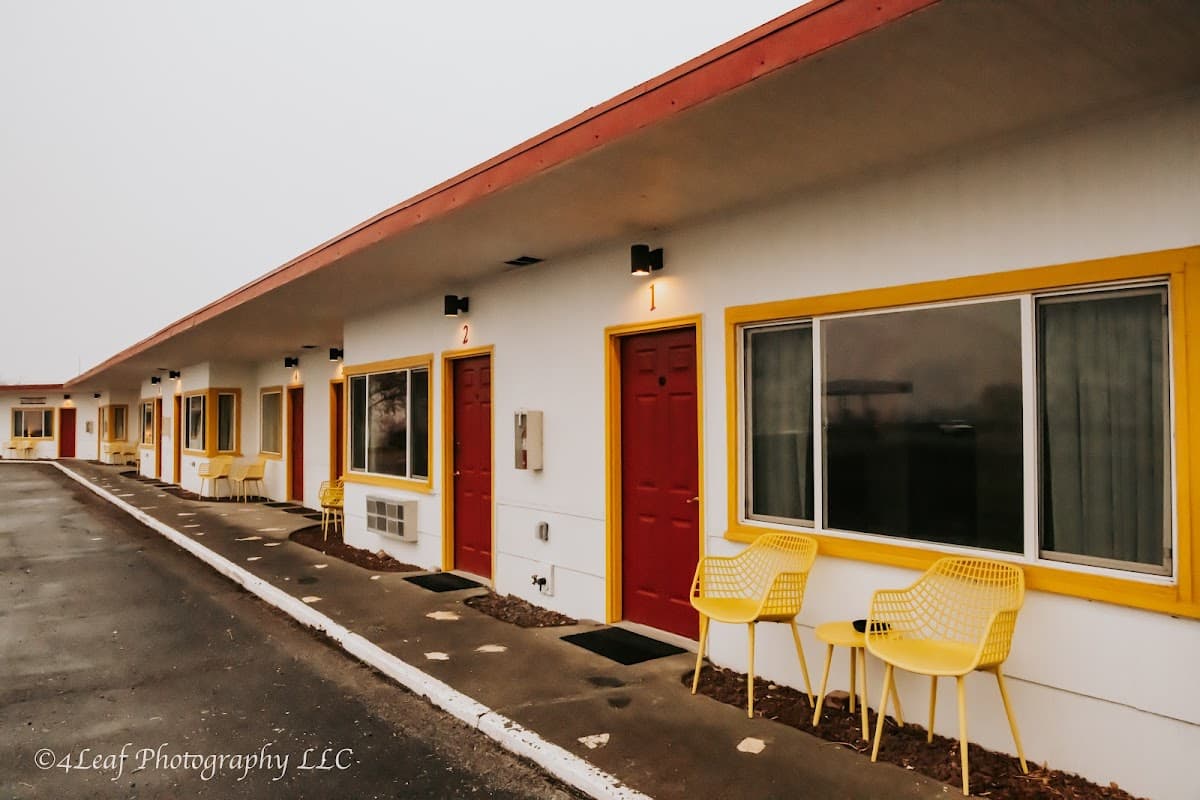 Ala Cozy Motel