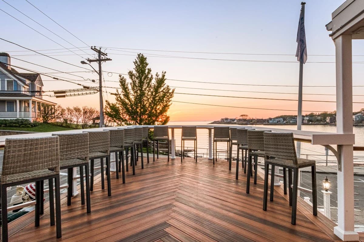 The Cove At Rockport Hotel